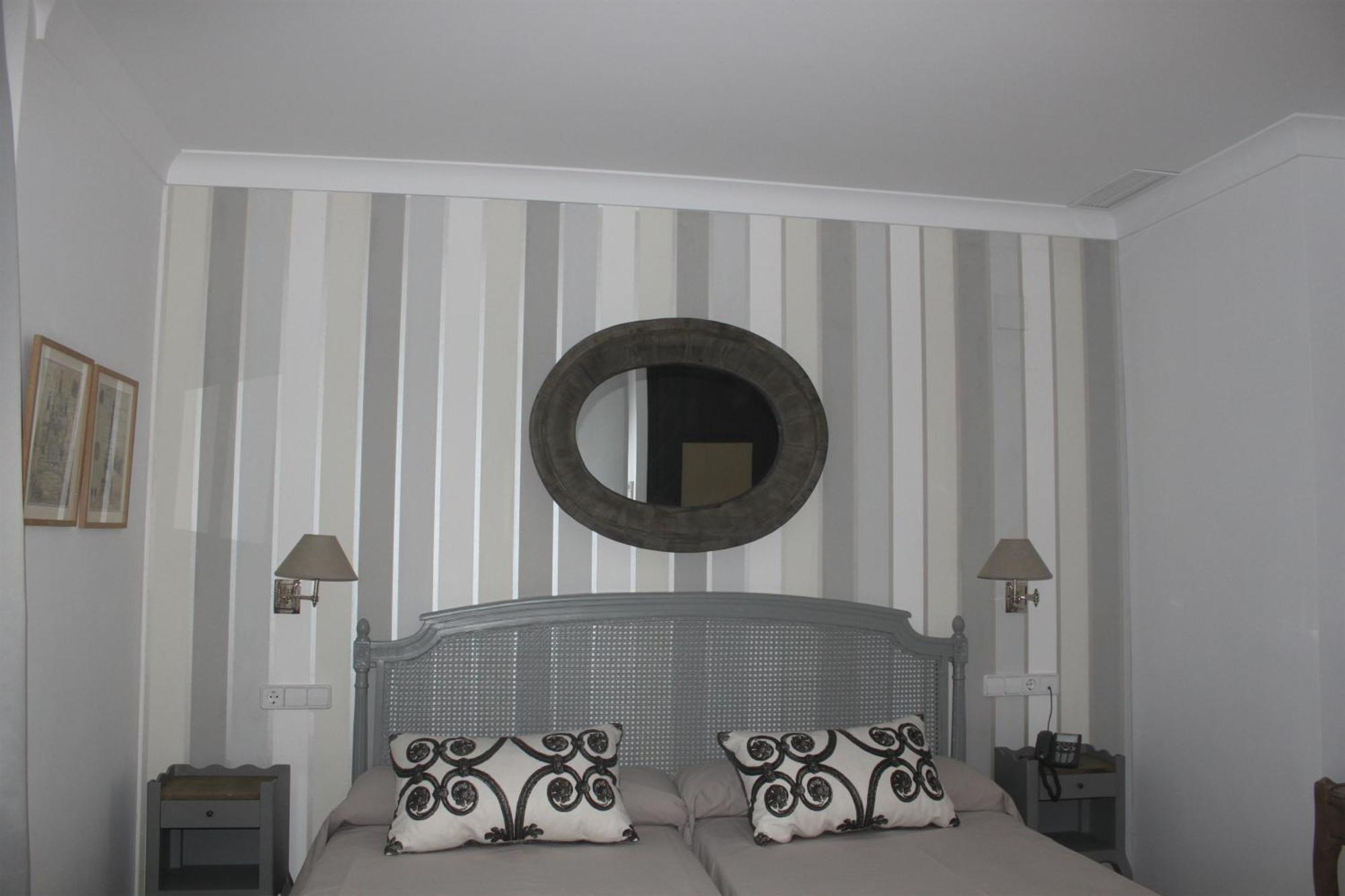 Hotel Villa Maria Cabra Eksteriør bilde